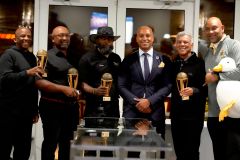 20251010_220436635_iOS